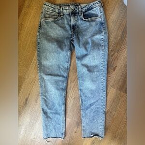 Rag & Bone mid-rise straight leg ankle cropped jeans. Medium-wash, distressed 26